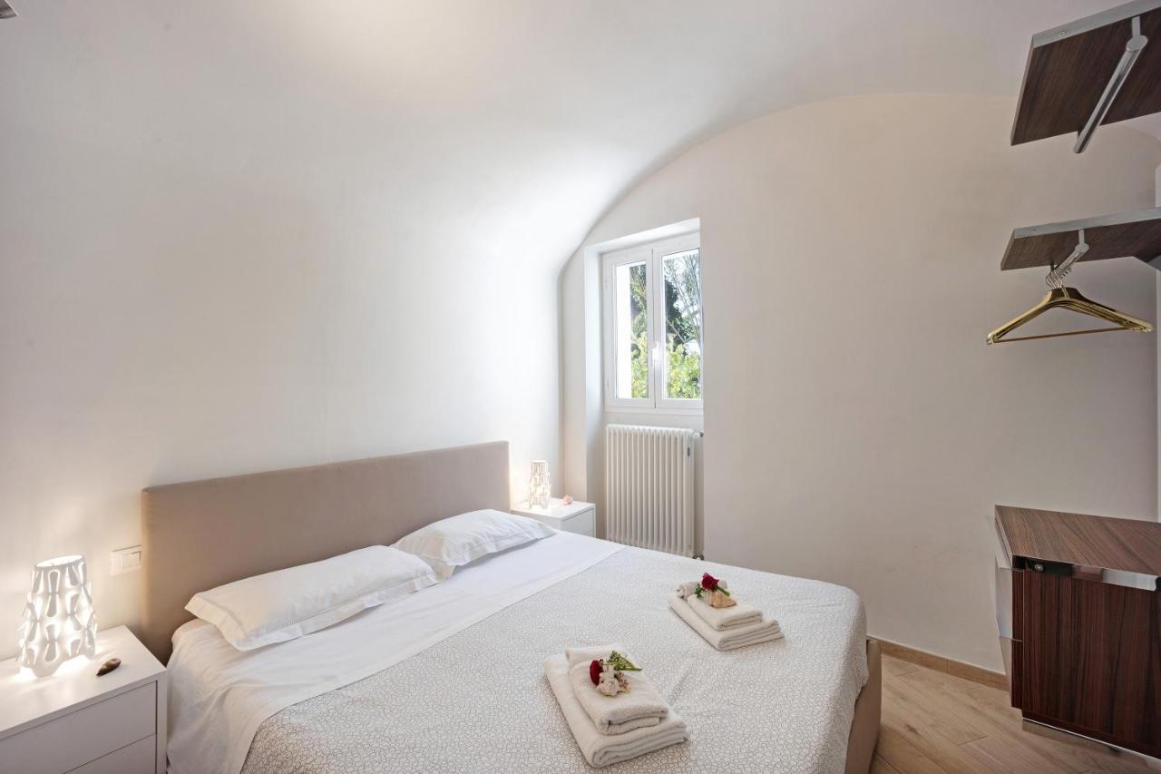 Bordighera Weekend Vacanze E Mare Exterior foto